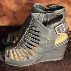 Black Wedge Heeled Sandals